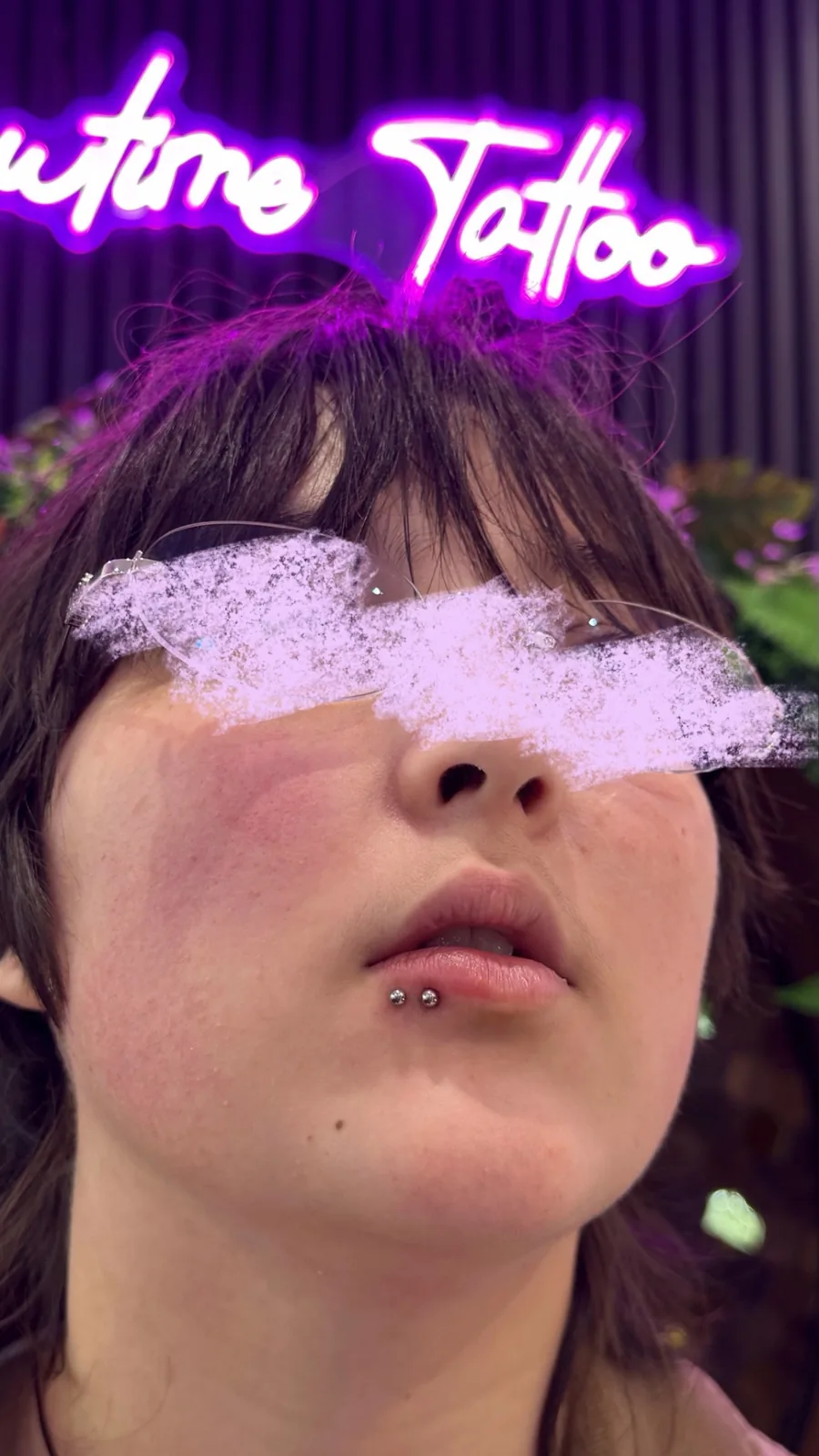 Piercing lèvre snake bites Paris Piercing lèvre snake bites réalisé chez Showtime Tattoo Paris professionnel